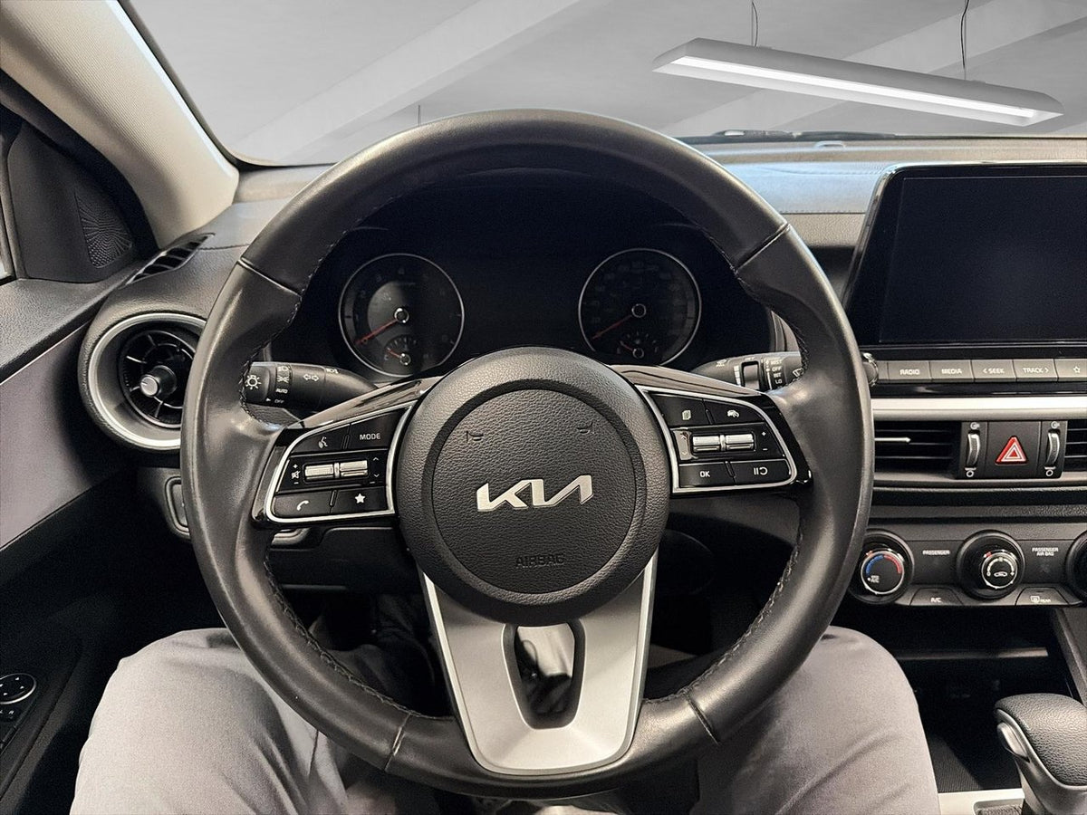 2023 Kia Forte LX