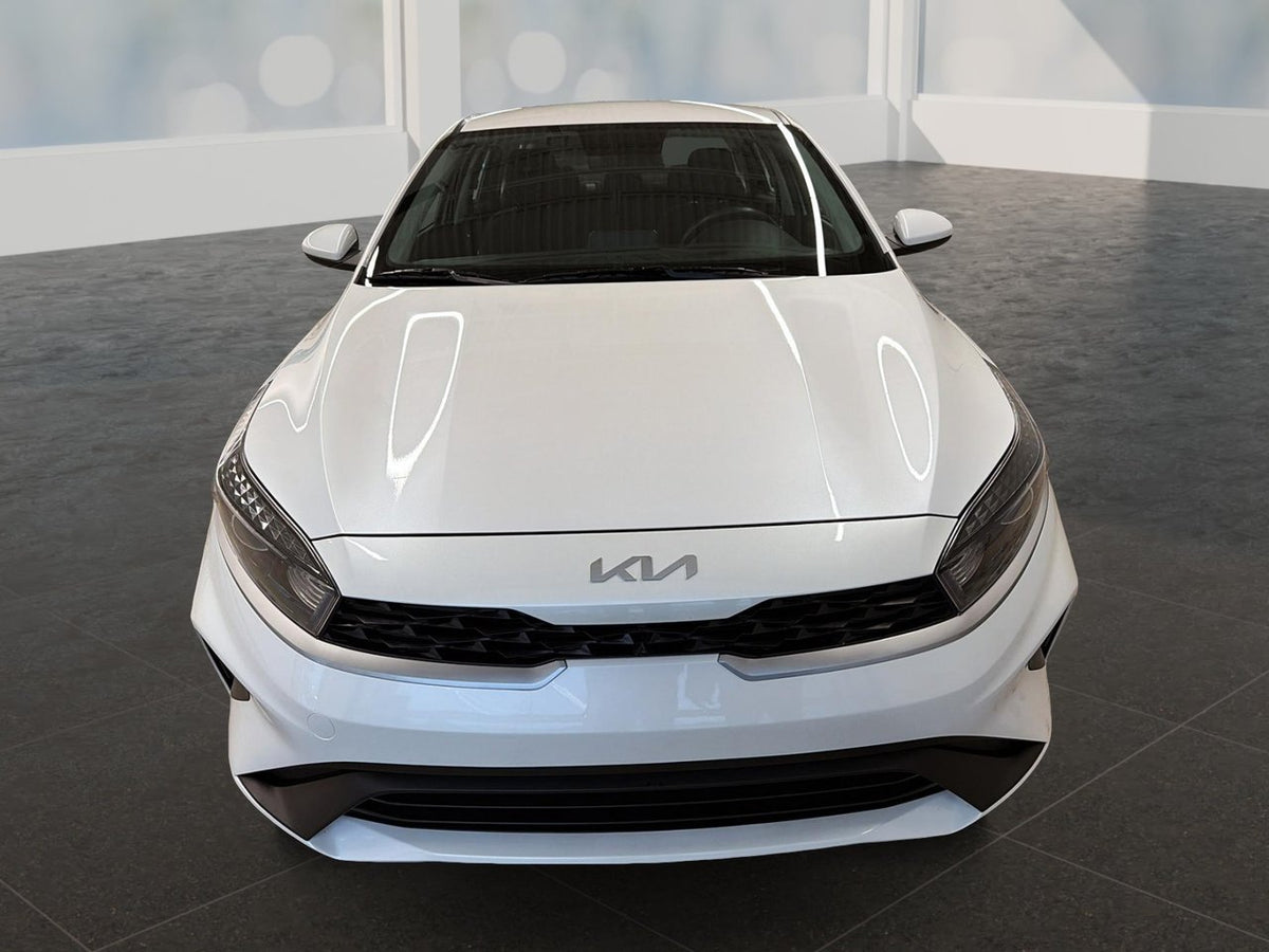 2023 Kia Forte LX