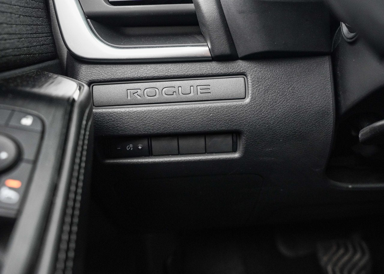 2022 Nissan Rogue **S AWD**