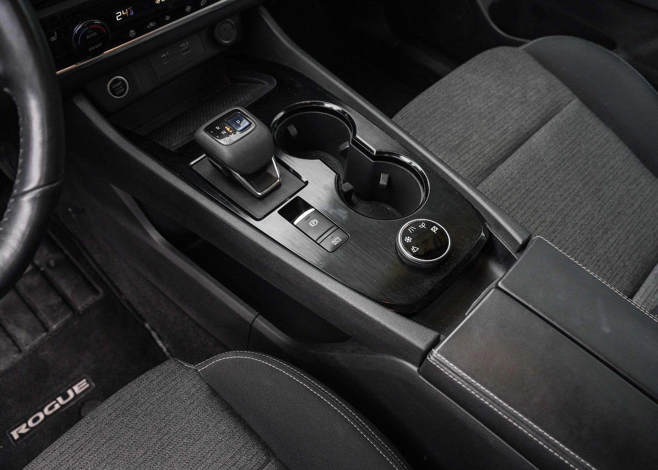 2022 Nissan Rogue **S AWD**