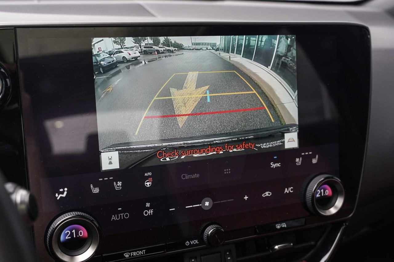 2022 Lexus NX 350h 350h DEMO LUXURY HYBRIDE CUIR ROUGE TOIT PANO NAV