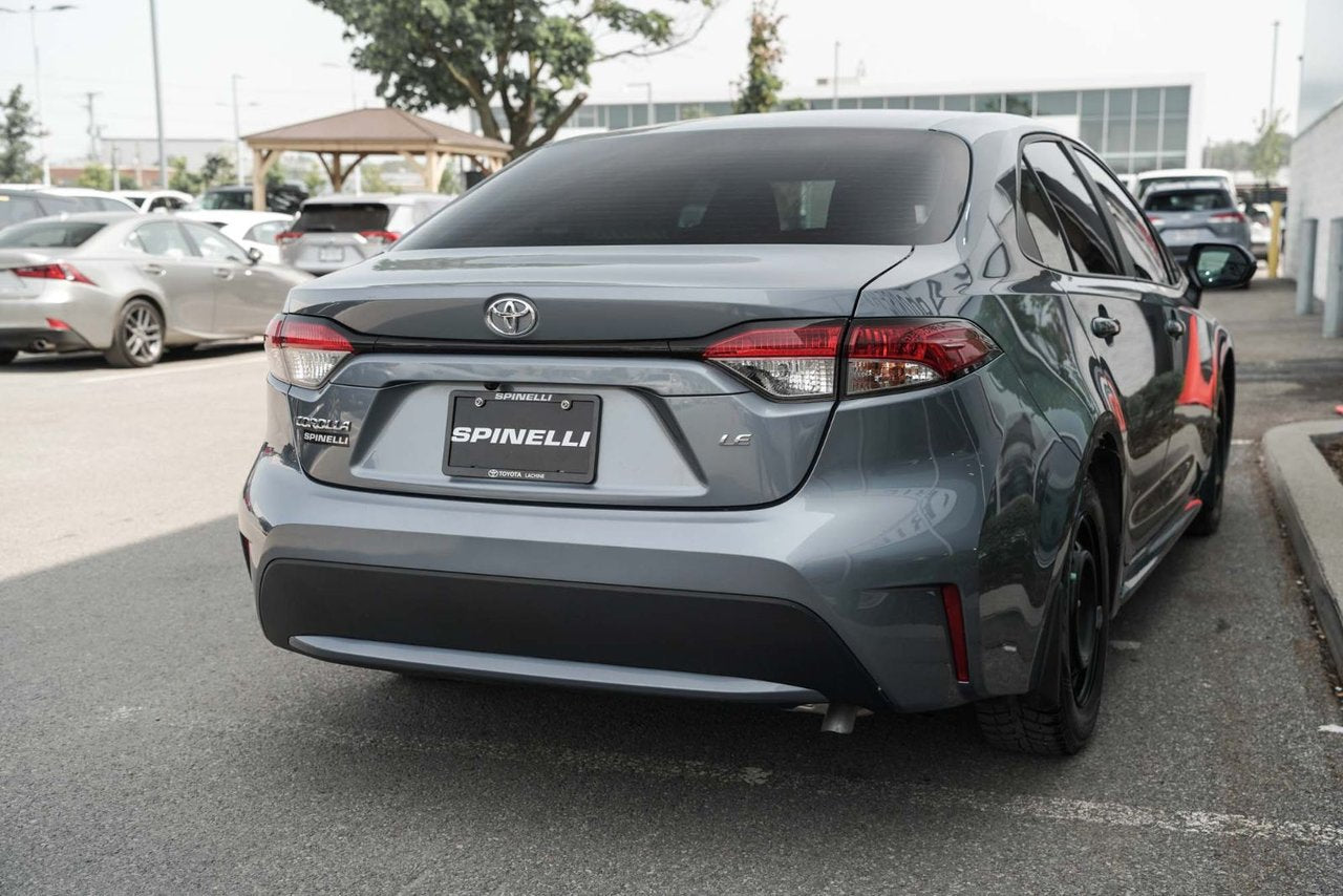 2022 Toyota Corolla LE