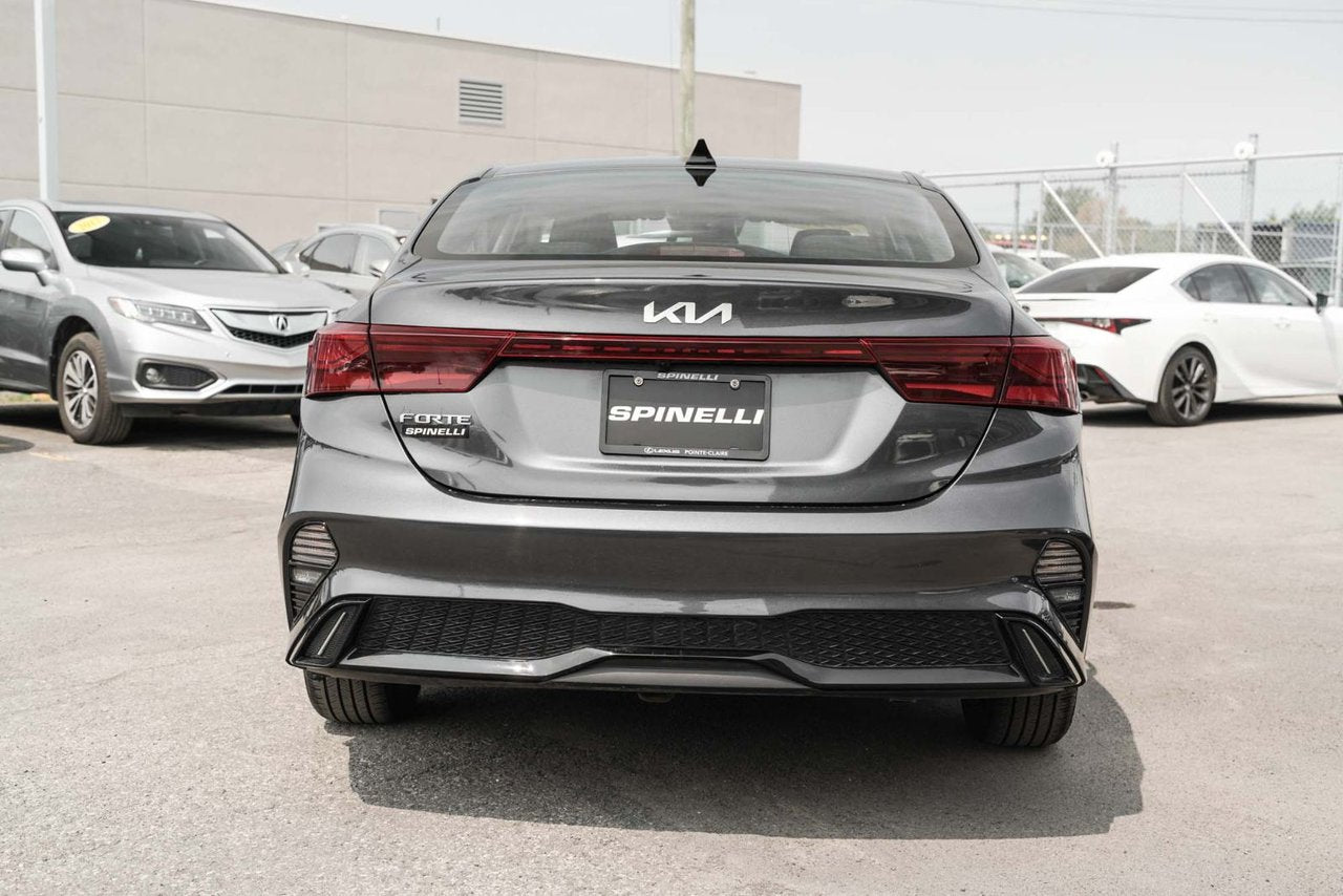 2023 Kia Forte **EX**