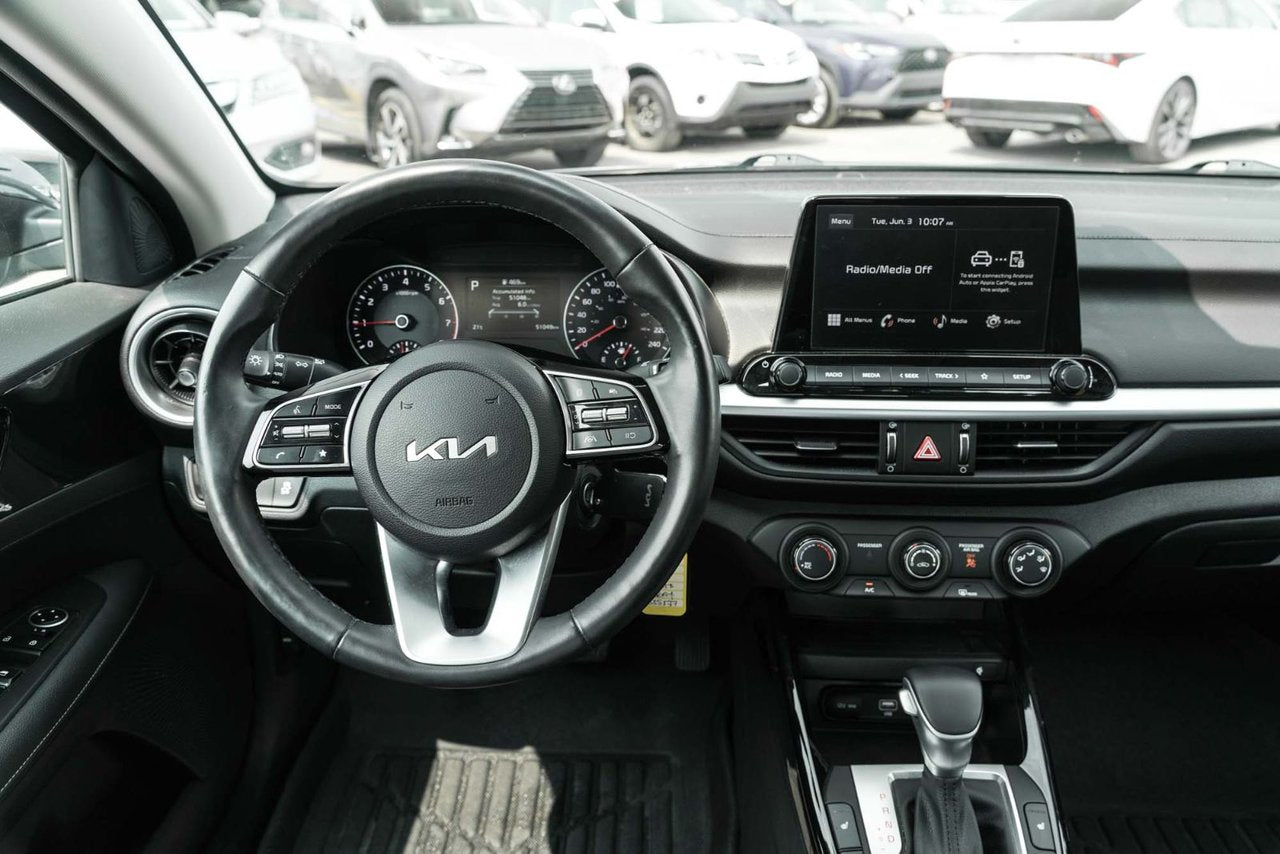 2023 Kia Forte **EX**