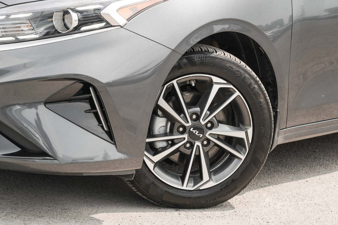 2023 Kia Forte **EX**