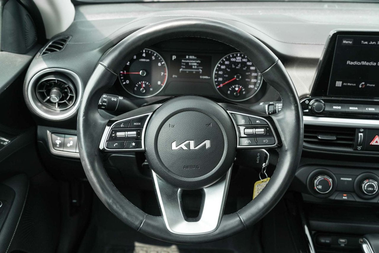 2023 Kia Forte **EX**