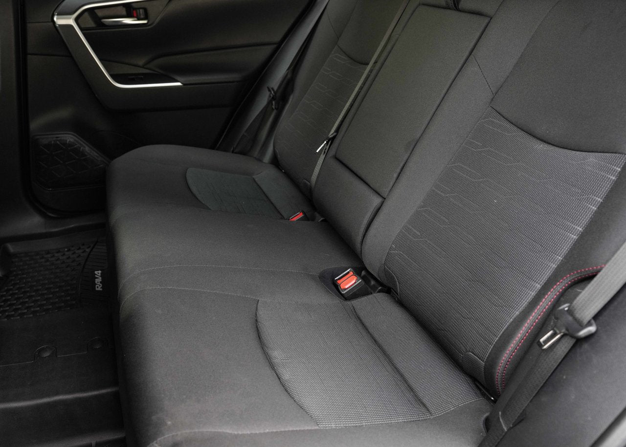 2024 Toyota RAV4 Prime SE