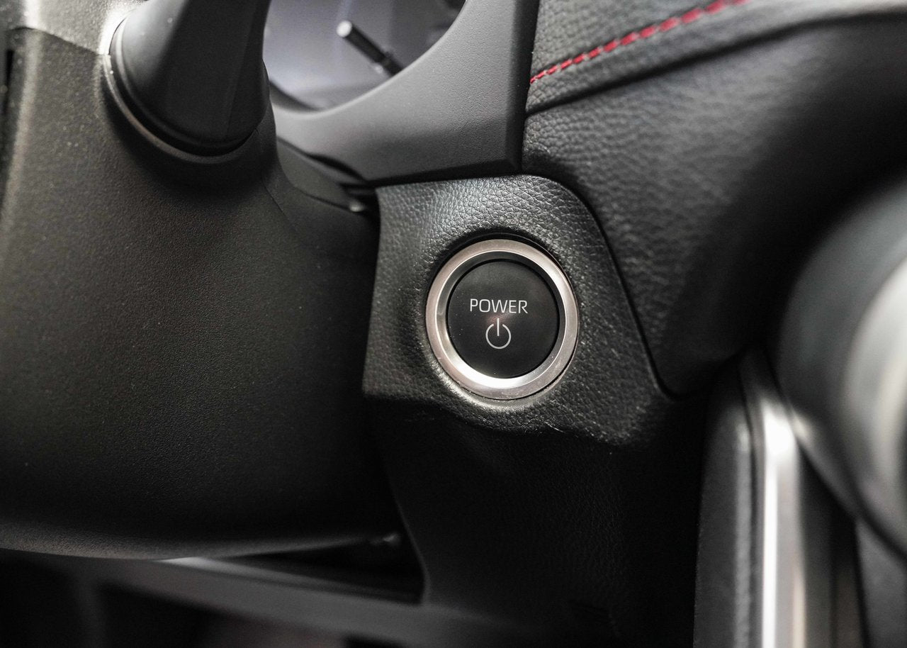 2024 Toyota RAV4 Prime SE