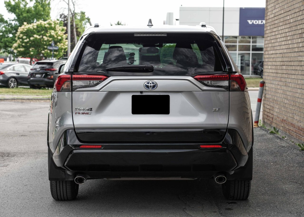 2024 Toyota RAV4 Prime SE