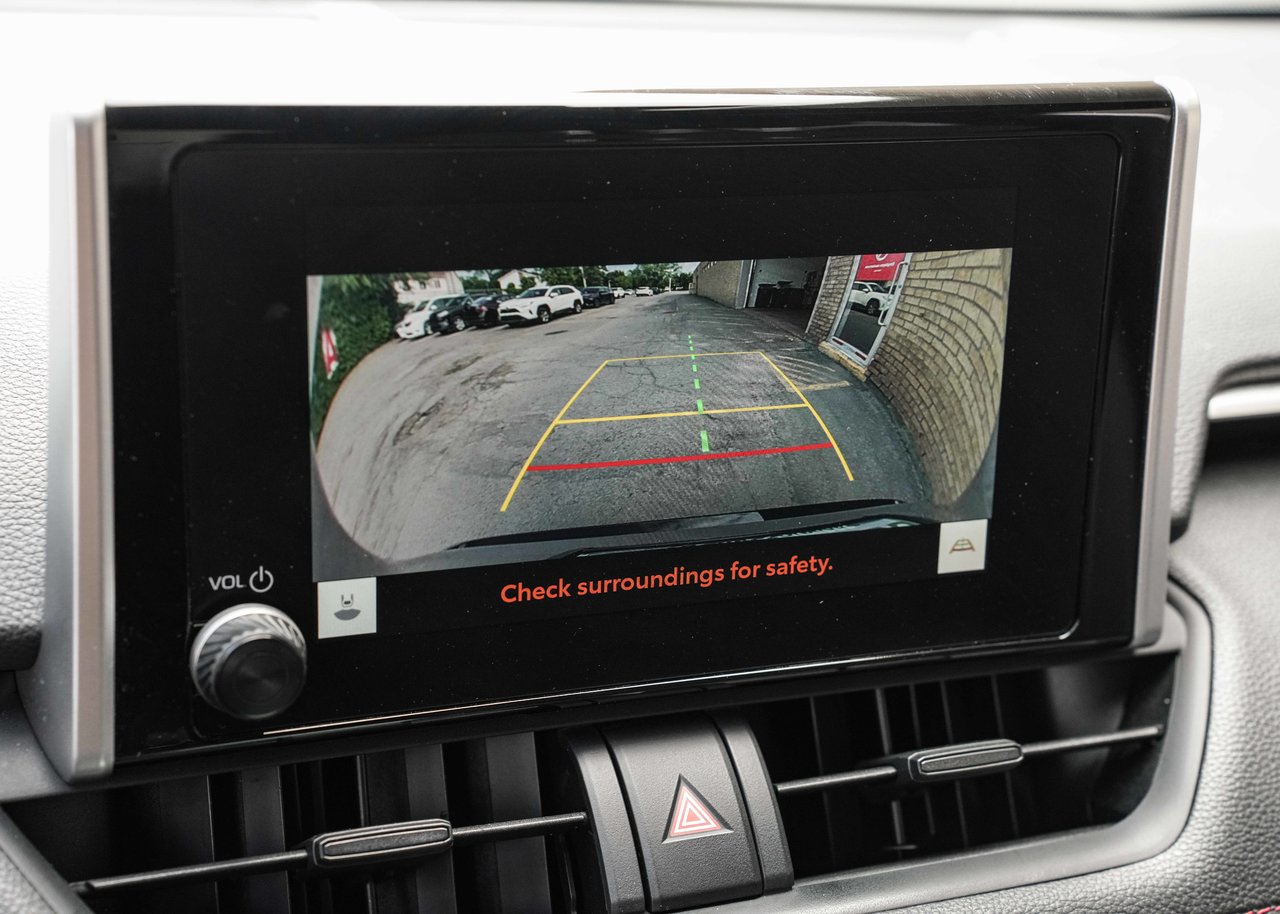 2024 Toyota RAV4 Prime SE