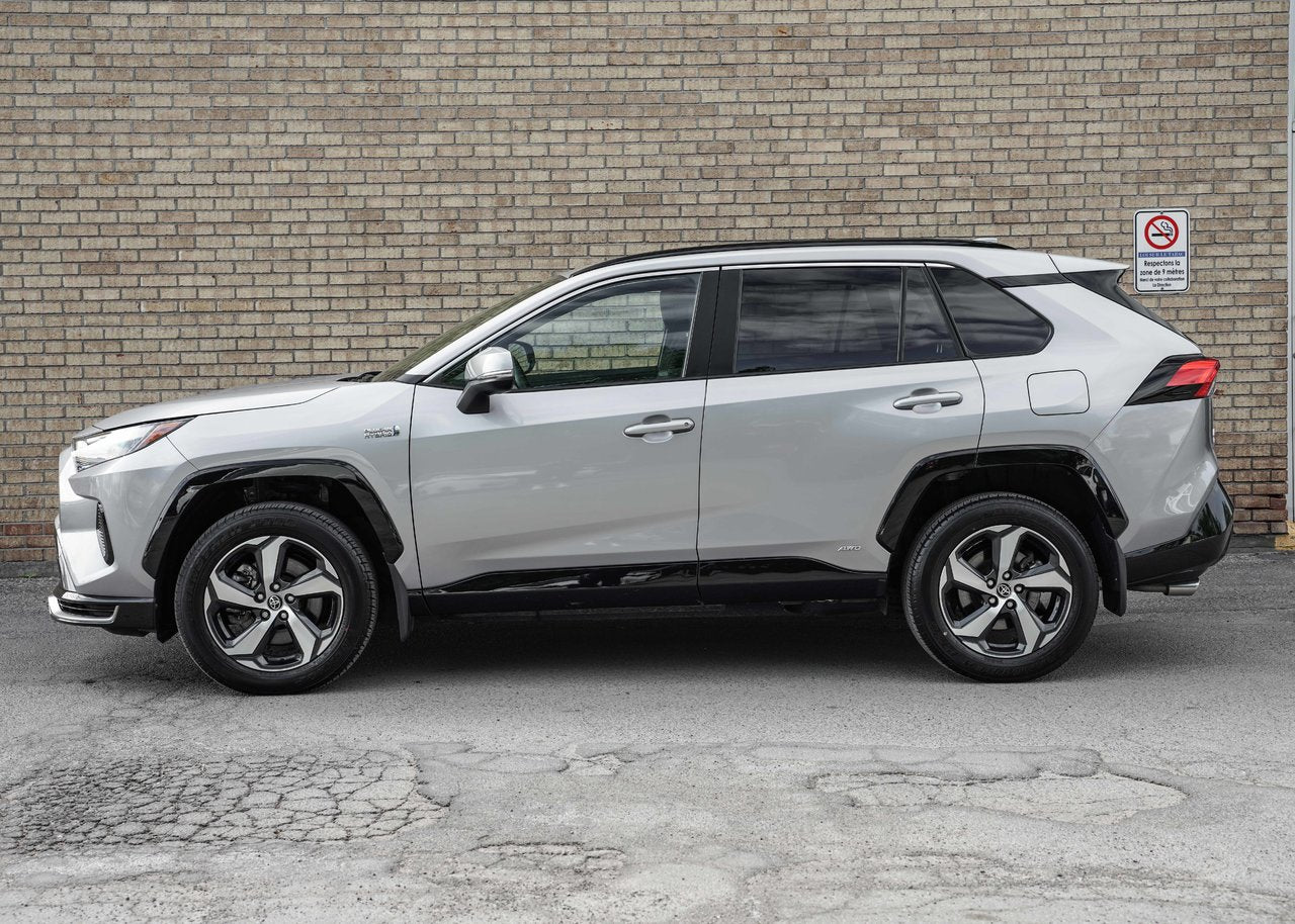 2024 Toyota RAV4 Prime SE