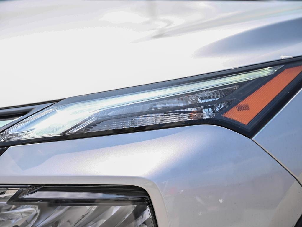 2025 Nissan Rogue SV MOONROOF