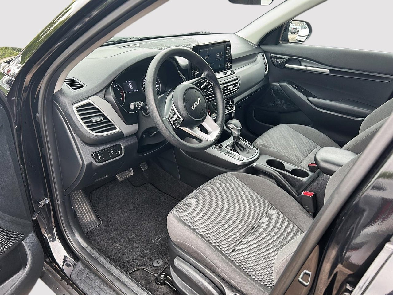 2022 Kia Seltos LX