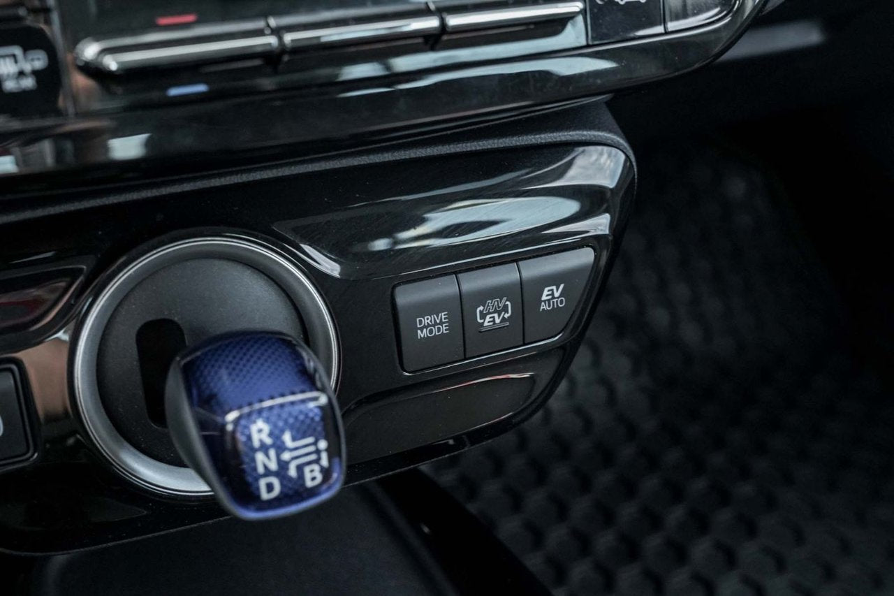 2021 Toyota PRIUS PRIME Base