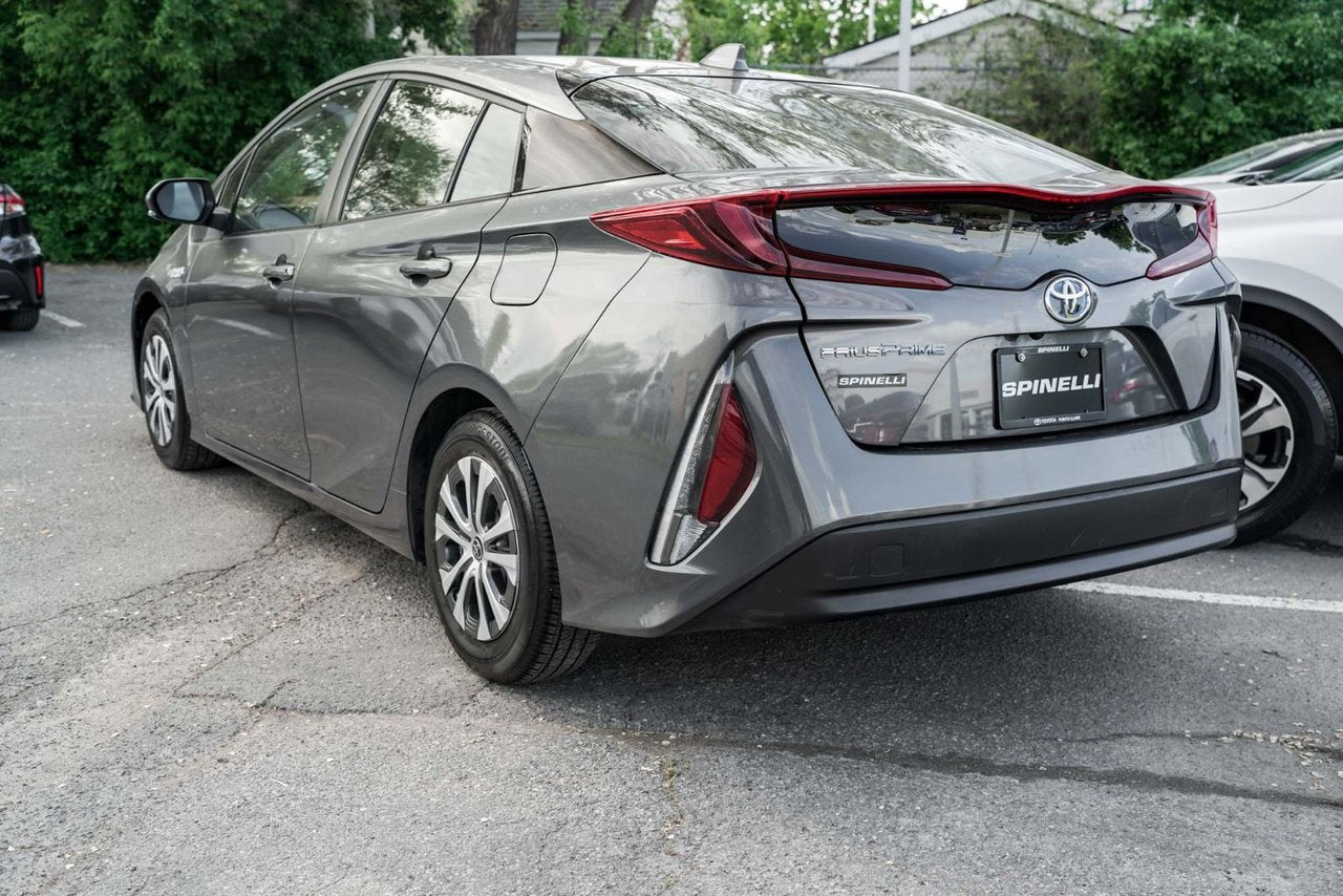 2021 Toyota PRIUS PRIME Base