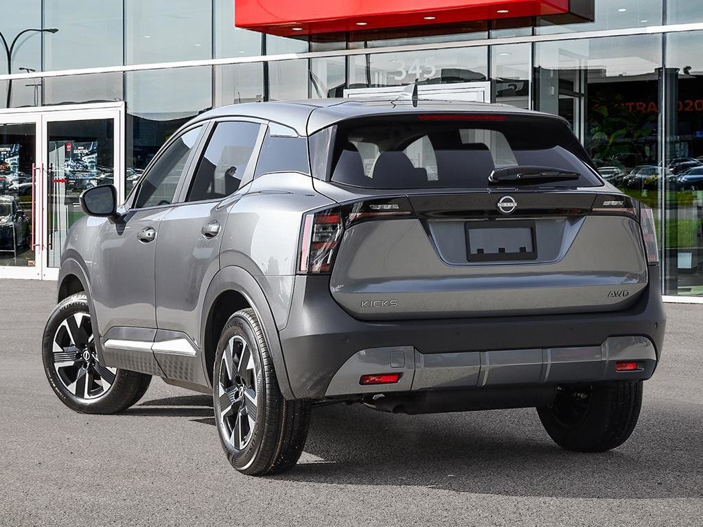 2025 Nissan Kicks SV PREMIUM