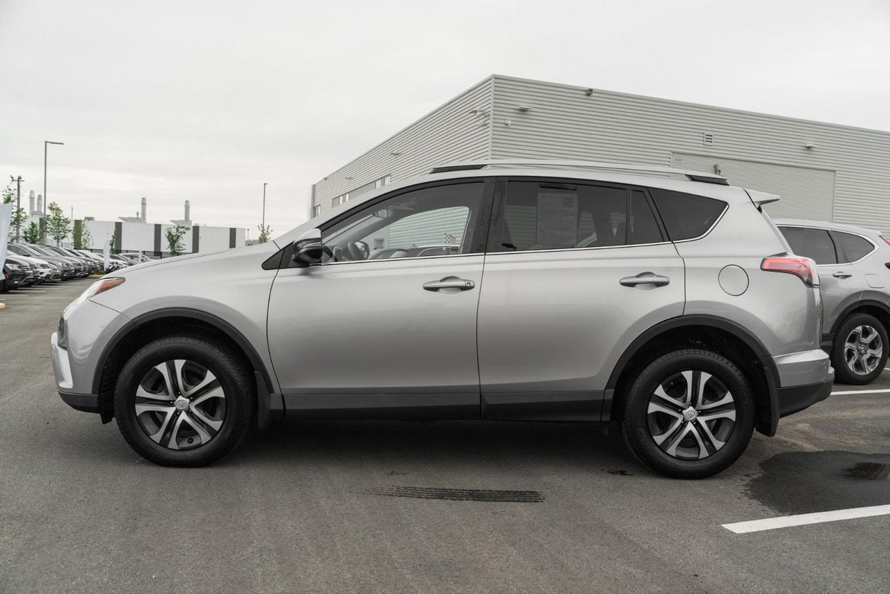 2017 Toyota RAV4 LE/AWD/DEMARREUR/BLUETOOTH/SIEGE CHAUFFANT