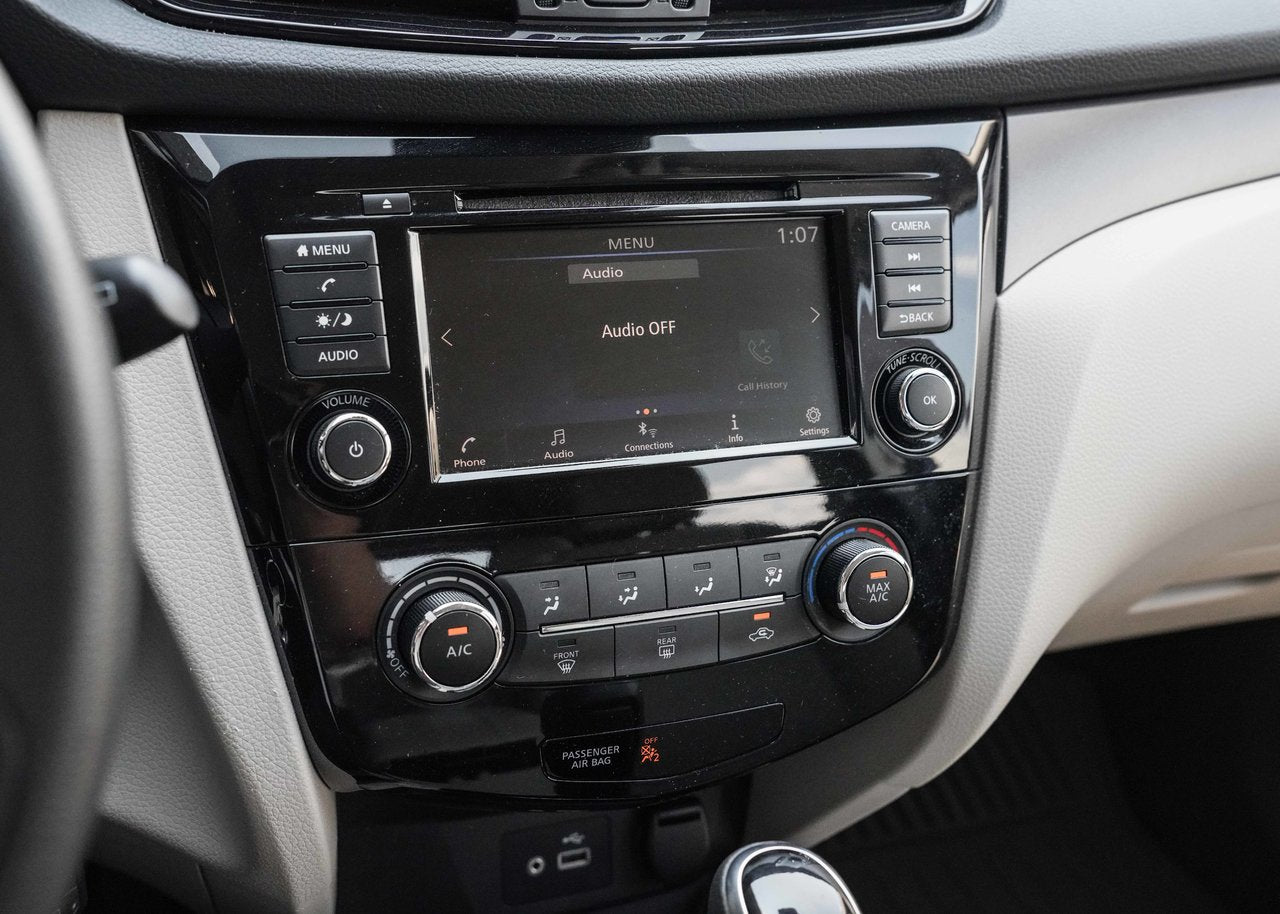 2020 Nissan Qashqai S FWD