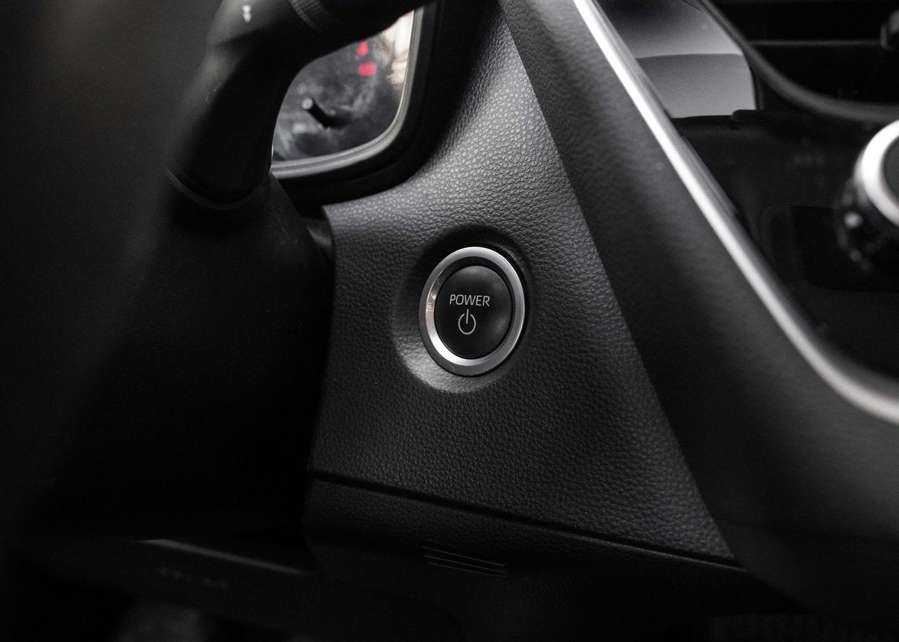 2024 Toyota Corolla LE HYBRID AWD