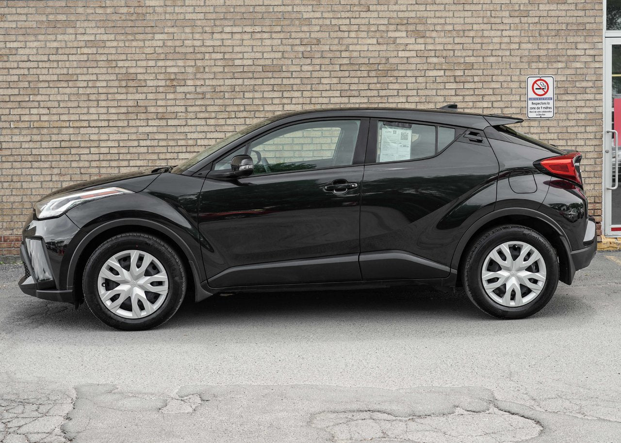 2022 Toyota C-HR LE