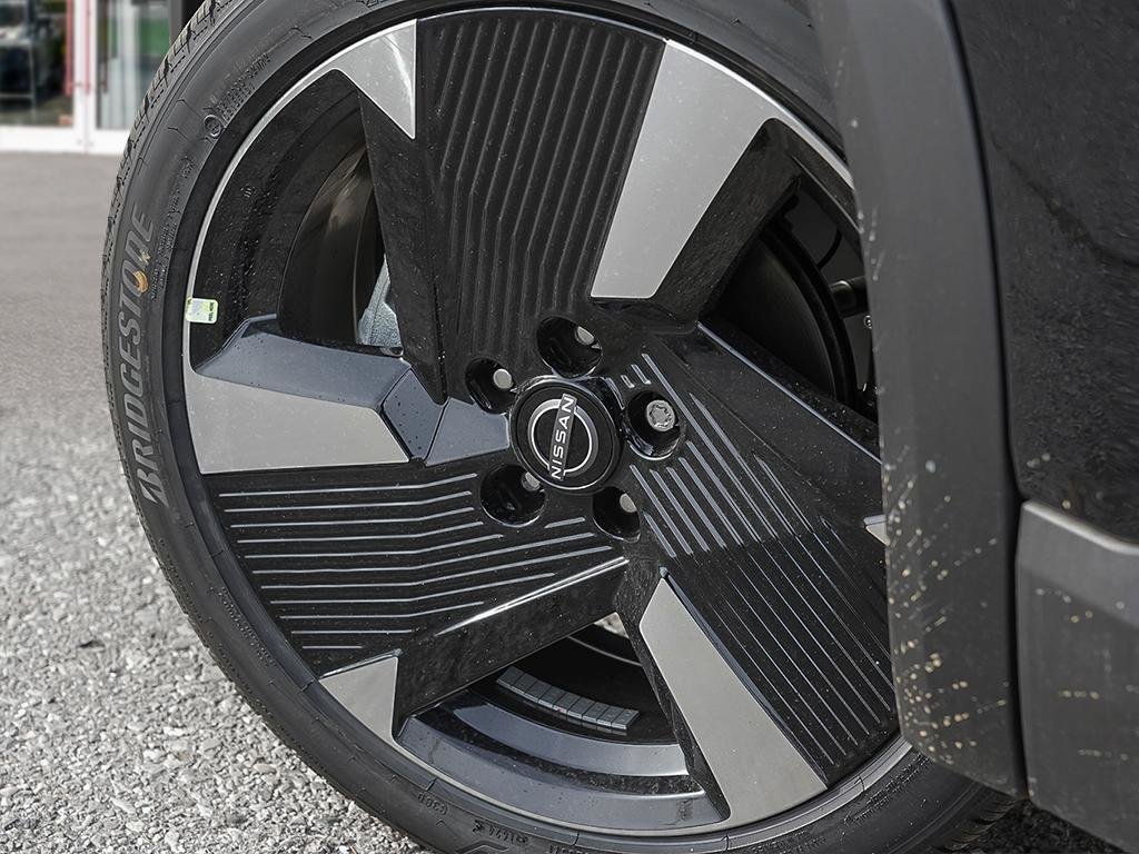 2025 Nissan Kicks SR PREMIUM