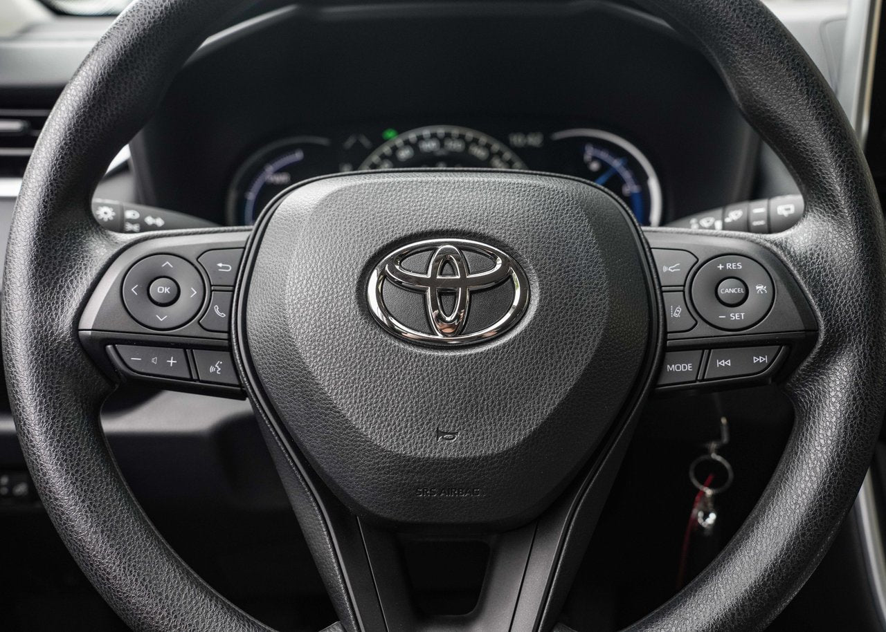 2024 Toyota RAV4 Hybrid LE