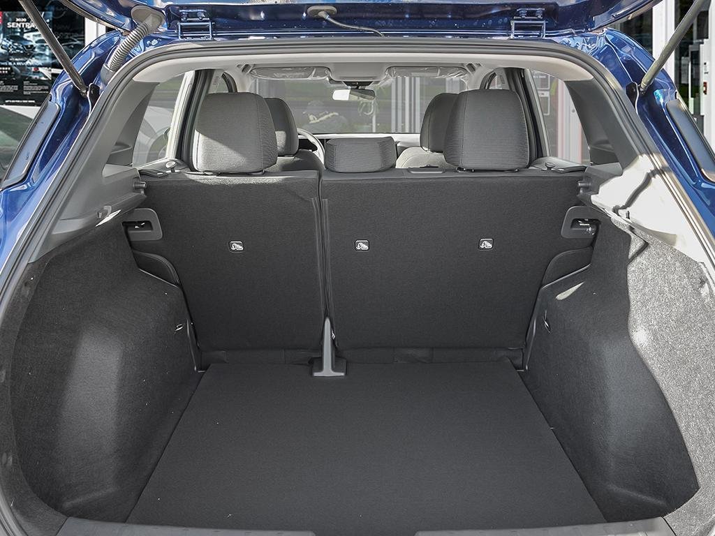 2025 Nissan Kicks S FWD
