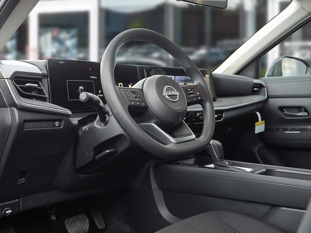 2025 Nissan Kicks S FWD