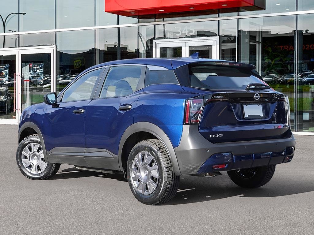 2025 Nissan Kicks S FWD