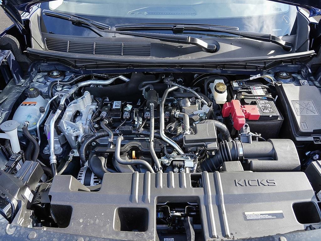 2025 Nissan Kicks SV