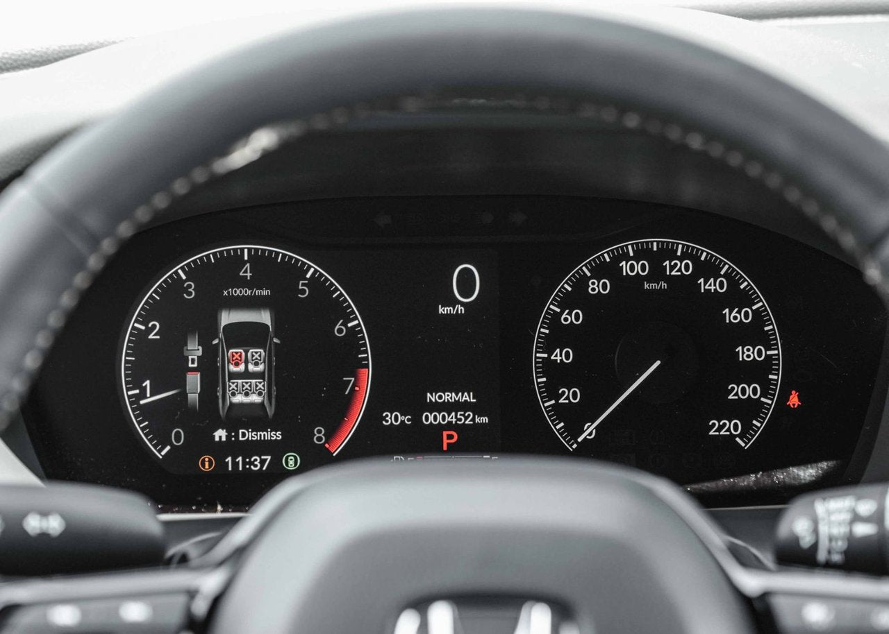 2026 Honda HR-V SPORT AWD; TOIT CAMERA ANGLES MORT MAGS 18