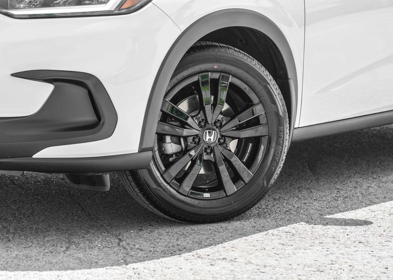 2026 Honda HR-V SPORT AWD; TOIT CAMERA ANGLES MORT MAGS 18