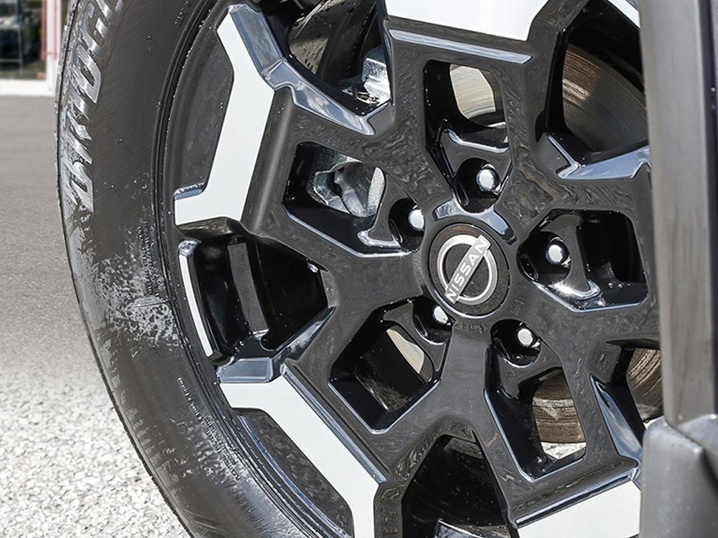 2025 Nissan Rogue AWD Midnight Edition