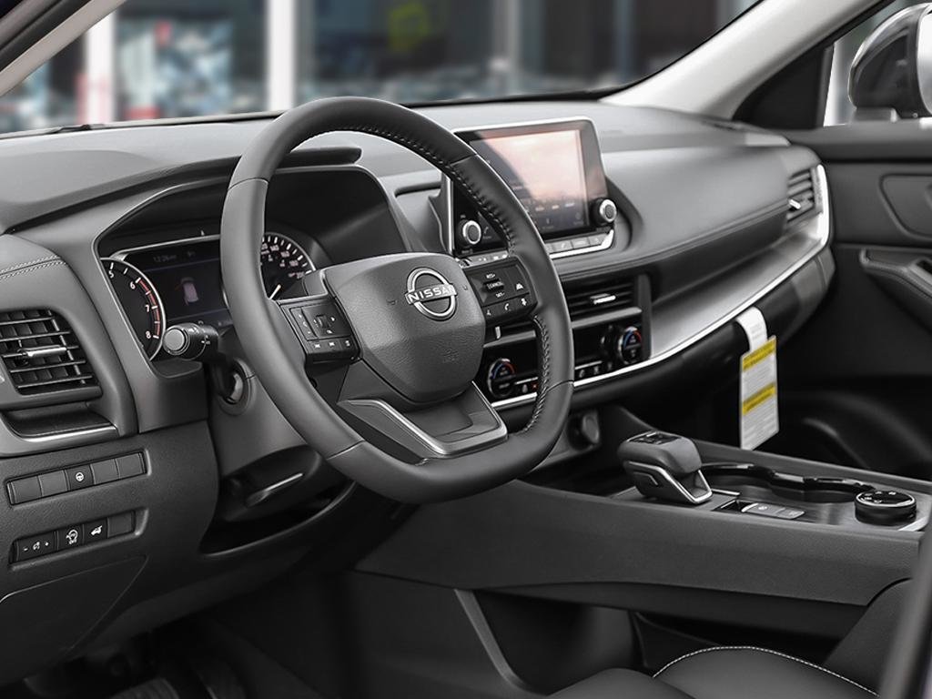 2025 Nissan Rogue AWD Midnight Edition
