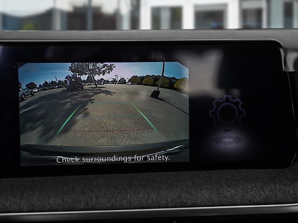 2025 Nissan Kicks SV PREMIUM