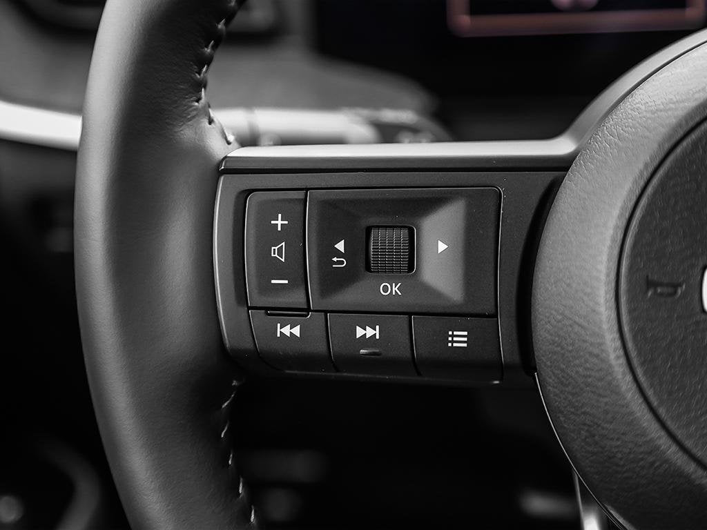 2025 Nissan Kicks SV AWD