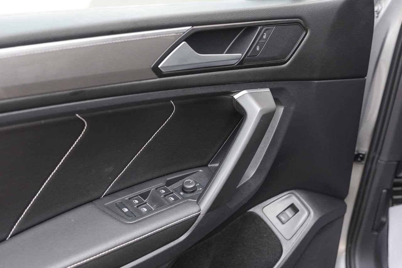 2022 Volkswagen Tiguan Comfortline R-Line Black Edition 4MOTION CUIR NAVI