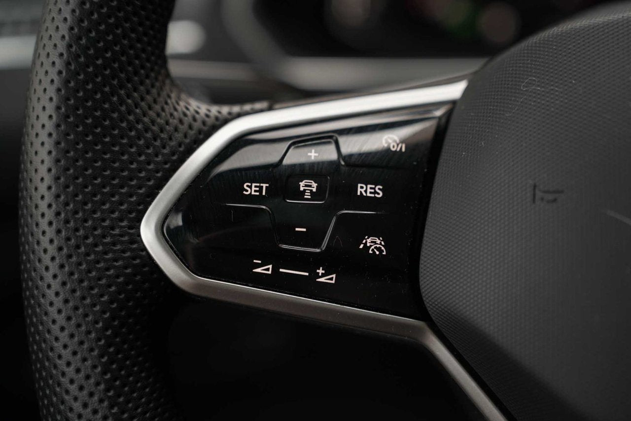 2022 Volkswagen Tiguan Comfortline R-Line Black Edition 4MOTION CUIR NAVI