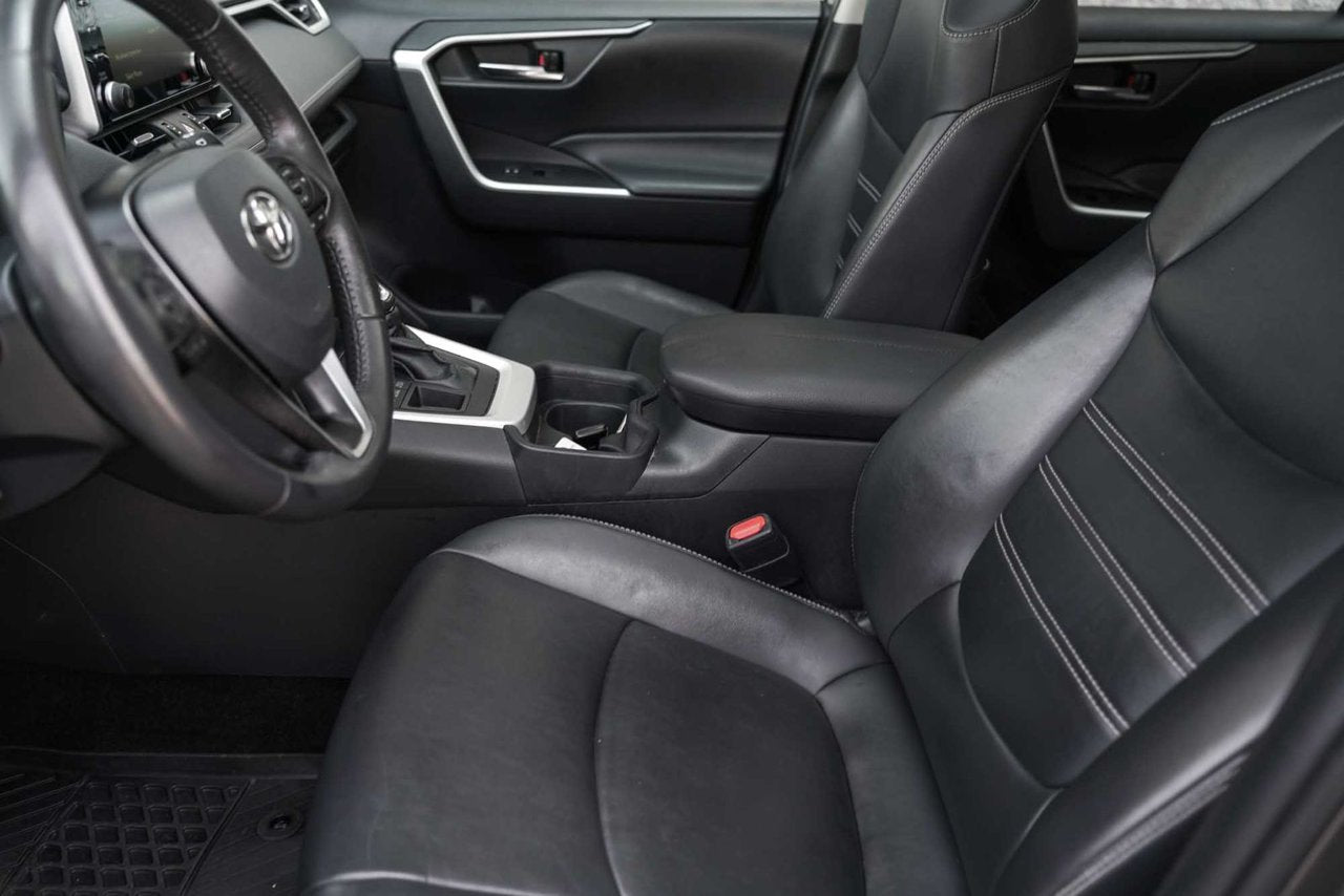 2020 Toyota RAV4 XLE PREMIUM AWD CUIR TOIT CARPLAY