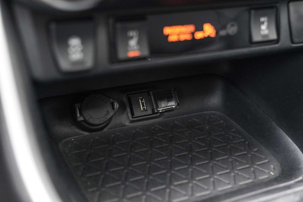 2020 Toyota RAV4 XLE PREMIUM AWD CUIR TOIT CARPLAY