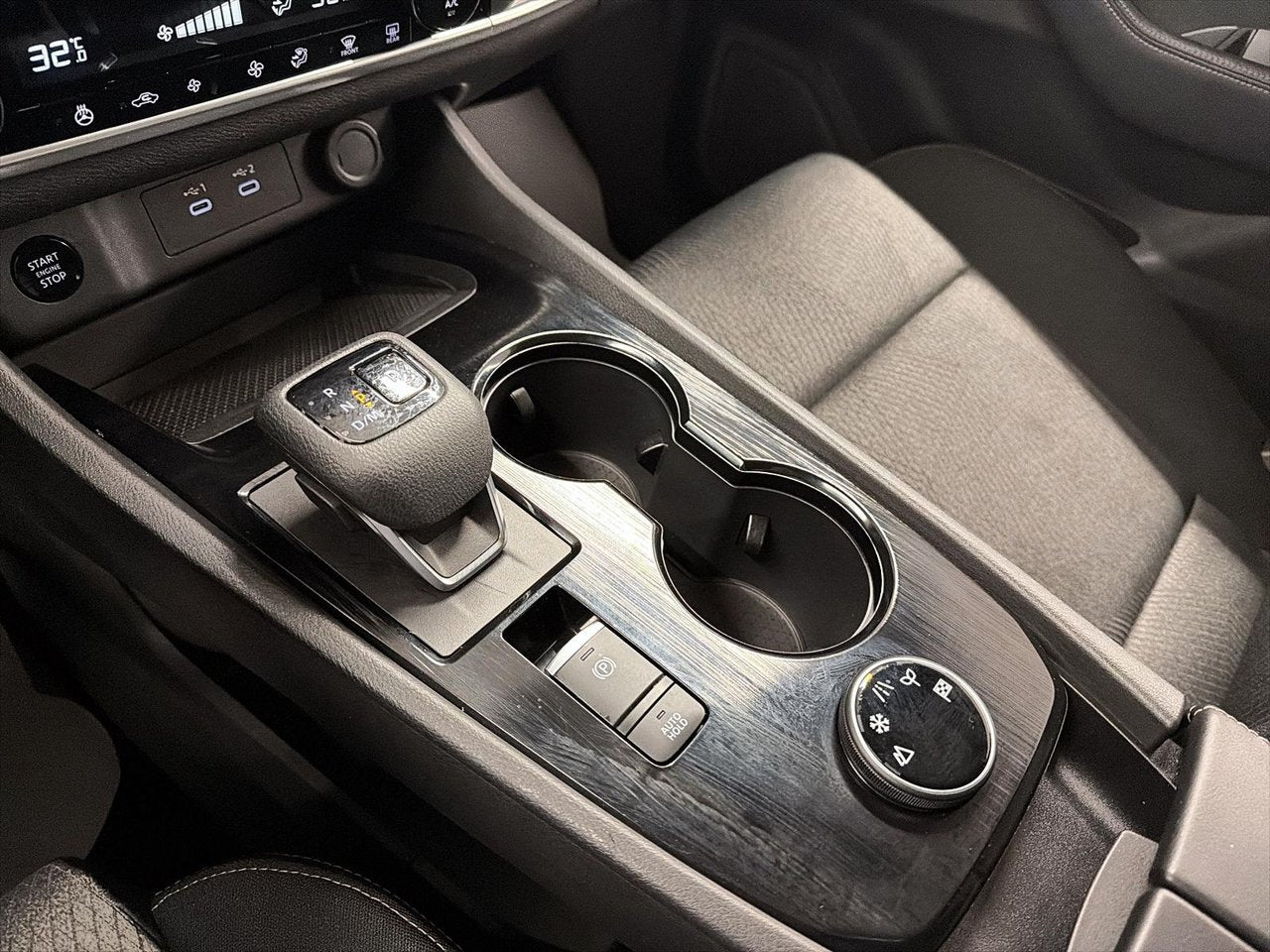 2024 Nissan Rogue SV Moonroof