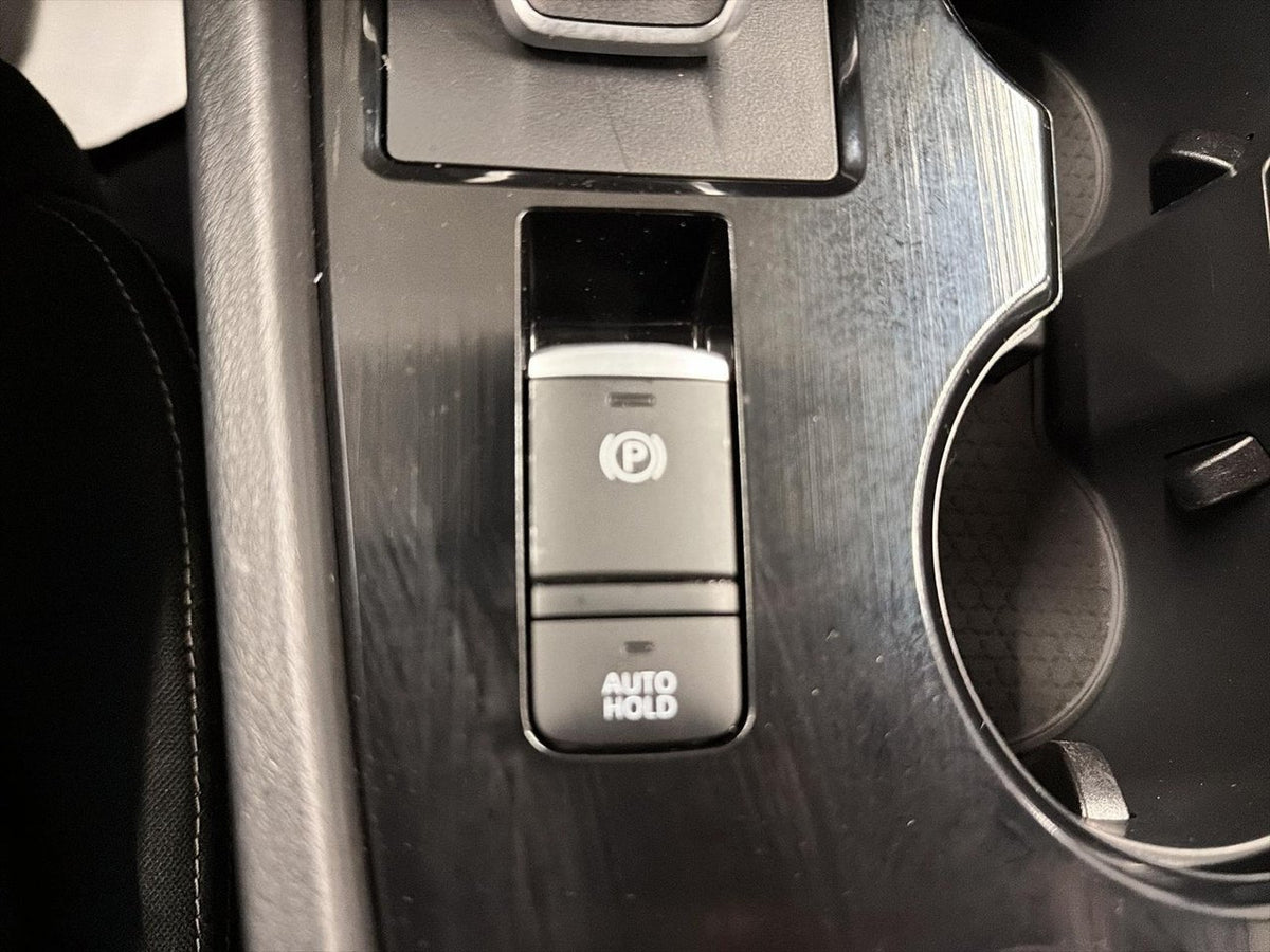 2024 Nissan Rogue SV Moonroof
