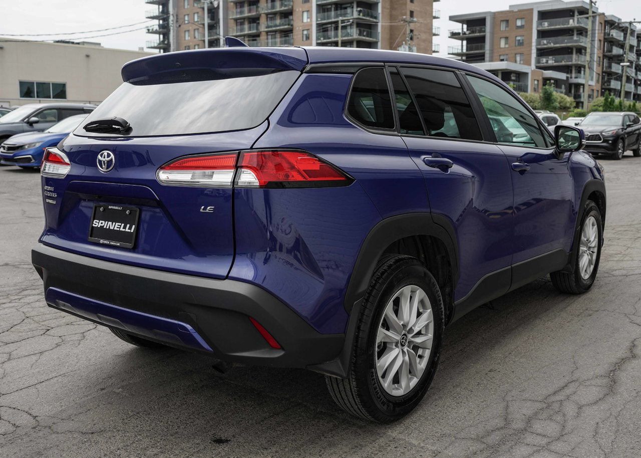 2022 Toyota COROLLA CROSS LE