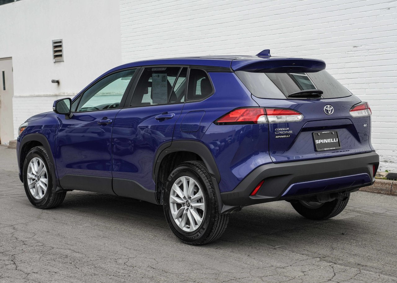 2022 Toyota COROLLA CROSS LE