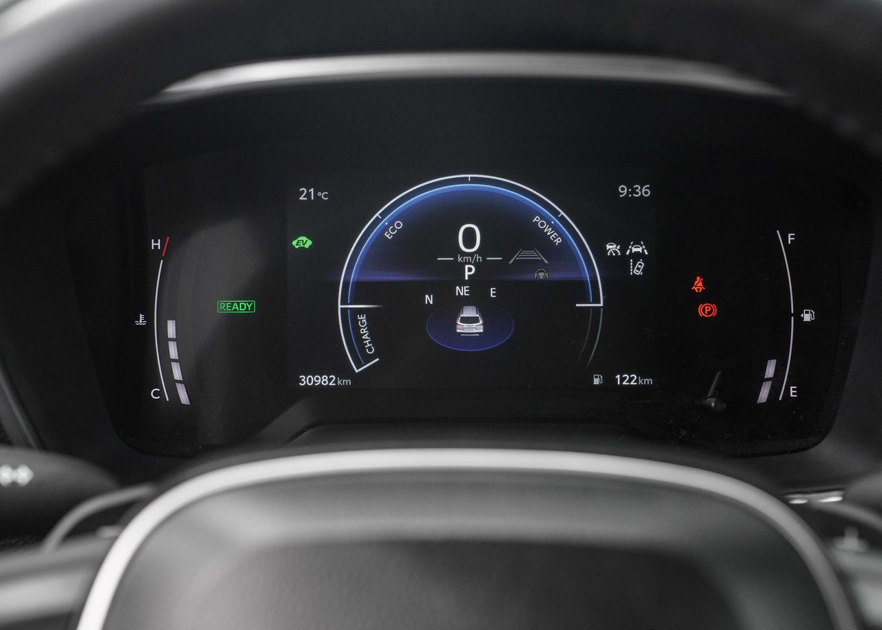 2024 Toyota COROLLA CROSS XSE HYB