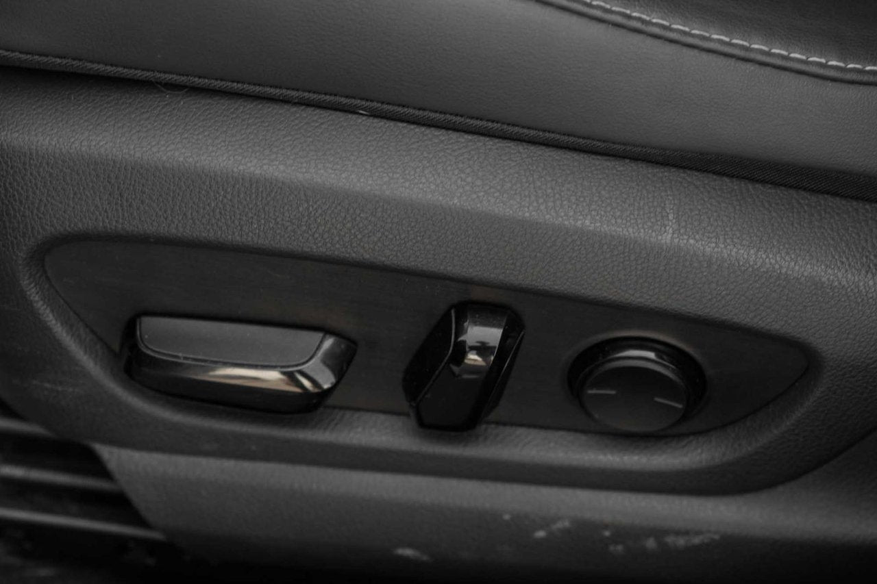 2021 Lexus UX 250h DEMO PREMIUM AWD BAS KM CUIR TOIT CARPLAY