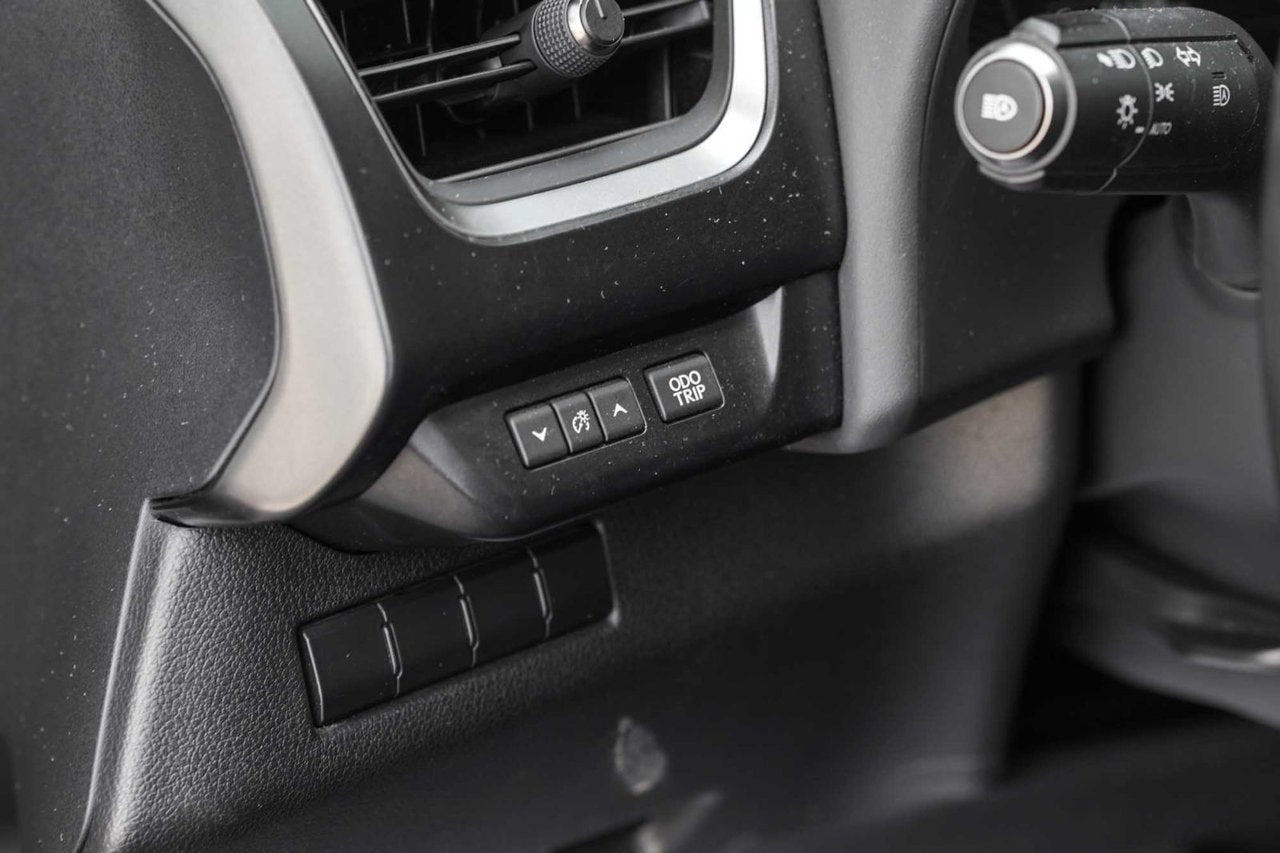 2021 Lexus UX 250h DEMO PREMIUM AWD BAS KM CUIR TOIT CARPLAY