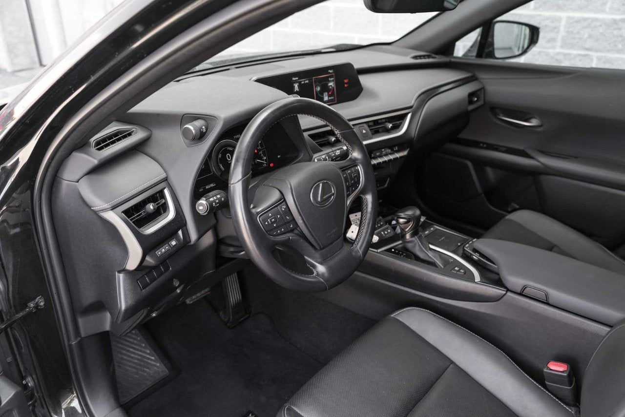 2021 Lexus UX 250h DEMO PREMIUM AWD BAS KM CUIR TOIT CARPLAY