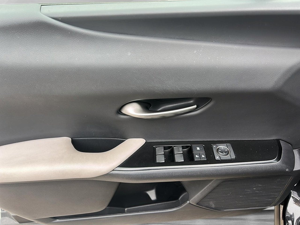 2021 Lexus UX UX 250h