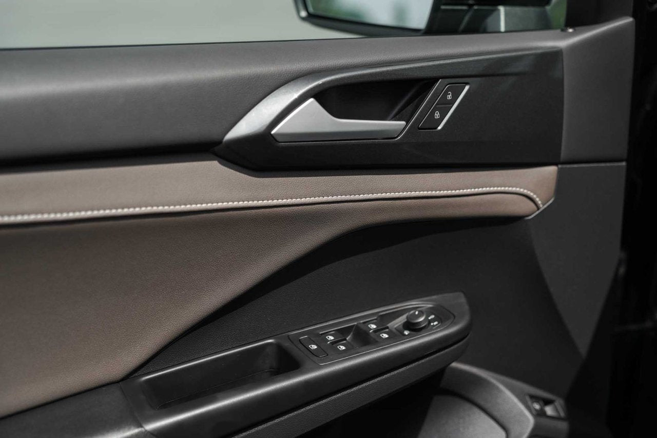 2022 Volkswagen Taos HIGHLINE/AWD/SUNROOF/KEYLESS/BEATS AUDIO/BLINDSPOT